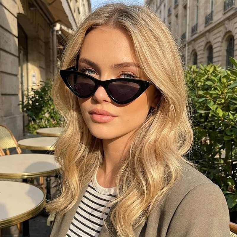 Sexy Small Triangle Cat Eye Su - Streetwear Brand Cat recension och pris